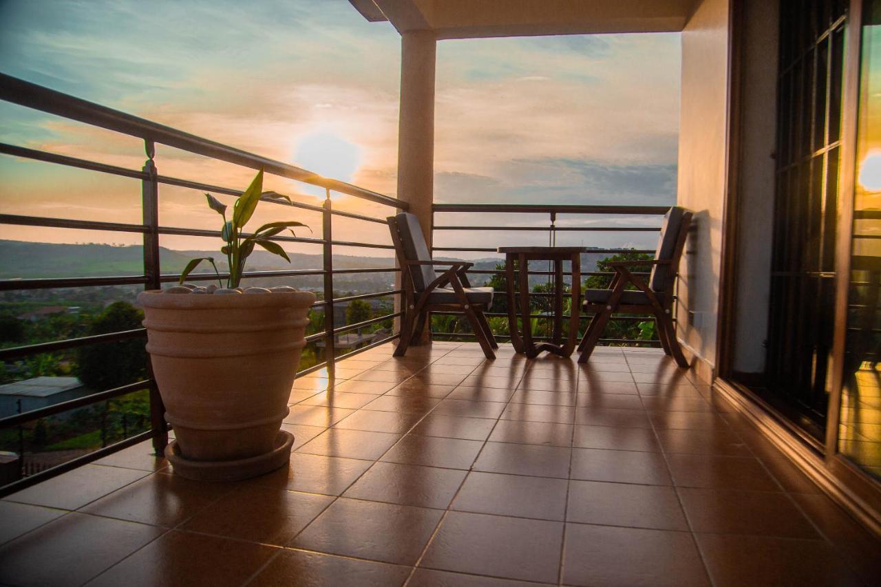 Savannah Suites Lubowa Exterior photo